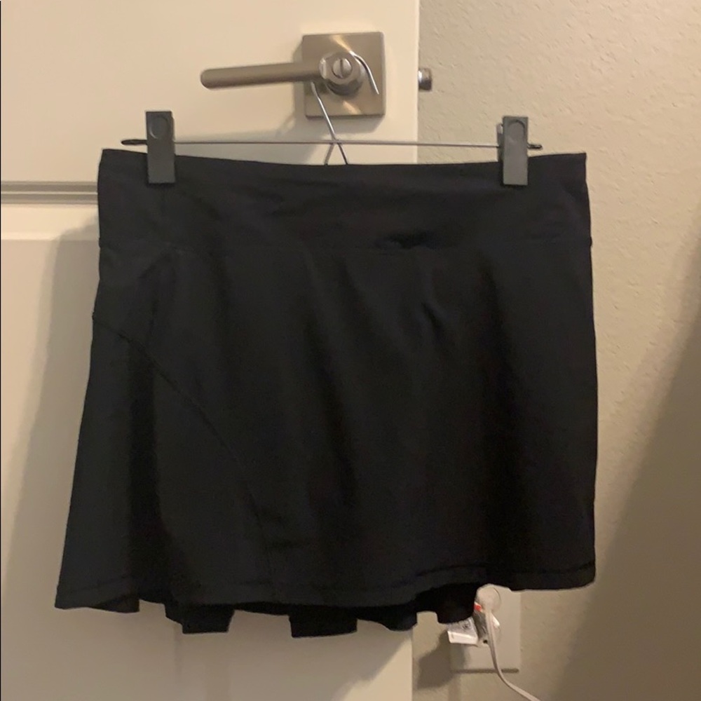 Lululemon Skirt Sz 6